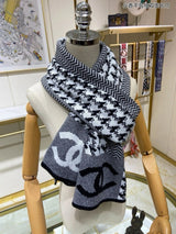 Chanel Scarf Cashmere Quality Neutral，