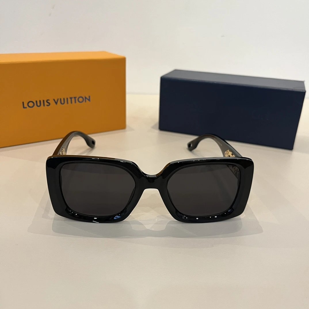 Louis Vuitton LV Sunglasses Letter Gold Logo Embellished Temple Sunglasses Slimming Non-Prescription Unisex Couple Style Driving Beach Fishing UV Protection25ss New Sports Casual Versatile