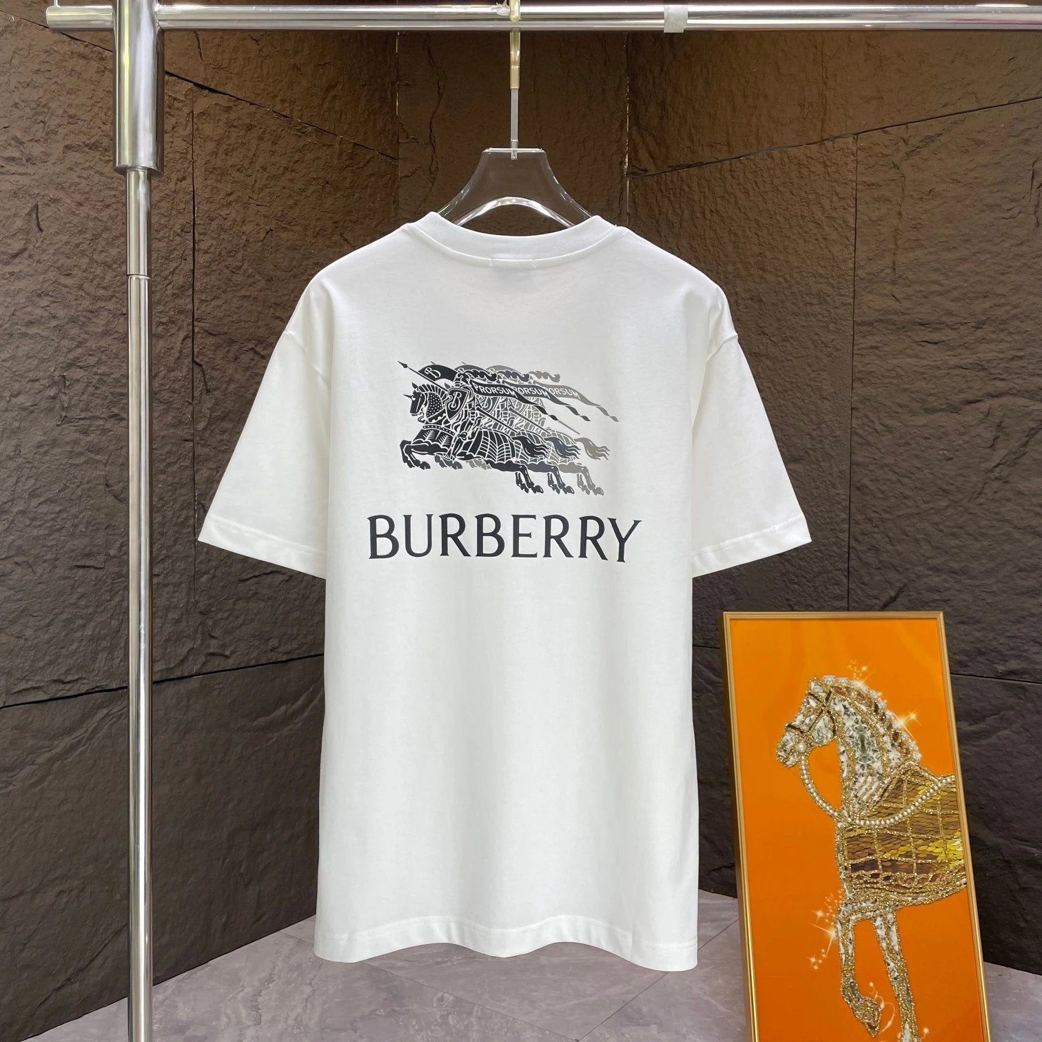 Burberry T-shirt Backside Overlapping Print logo round Neck Short Sleeve25ss New Pure Cotton Unisex Style T T-shirt OS Loose Fit Base Shirt Half Sleeve T-Shirt Top Half Sleeve