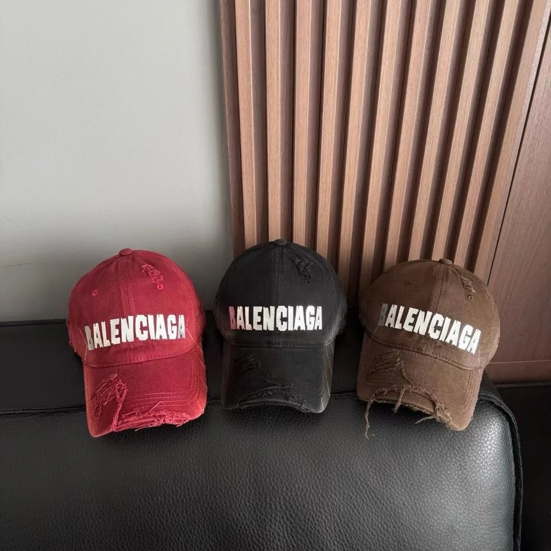 Balenciaga Hat Letter Printing logo Baseball Cap Sunshade Sun Protection Duckbill Cap Slimming Face Curved Brim Versatile Large Head Circumference Sports Hat Unisex Couple Style