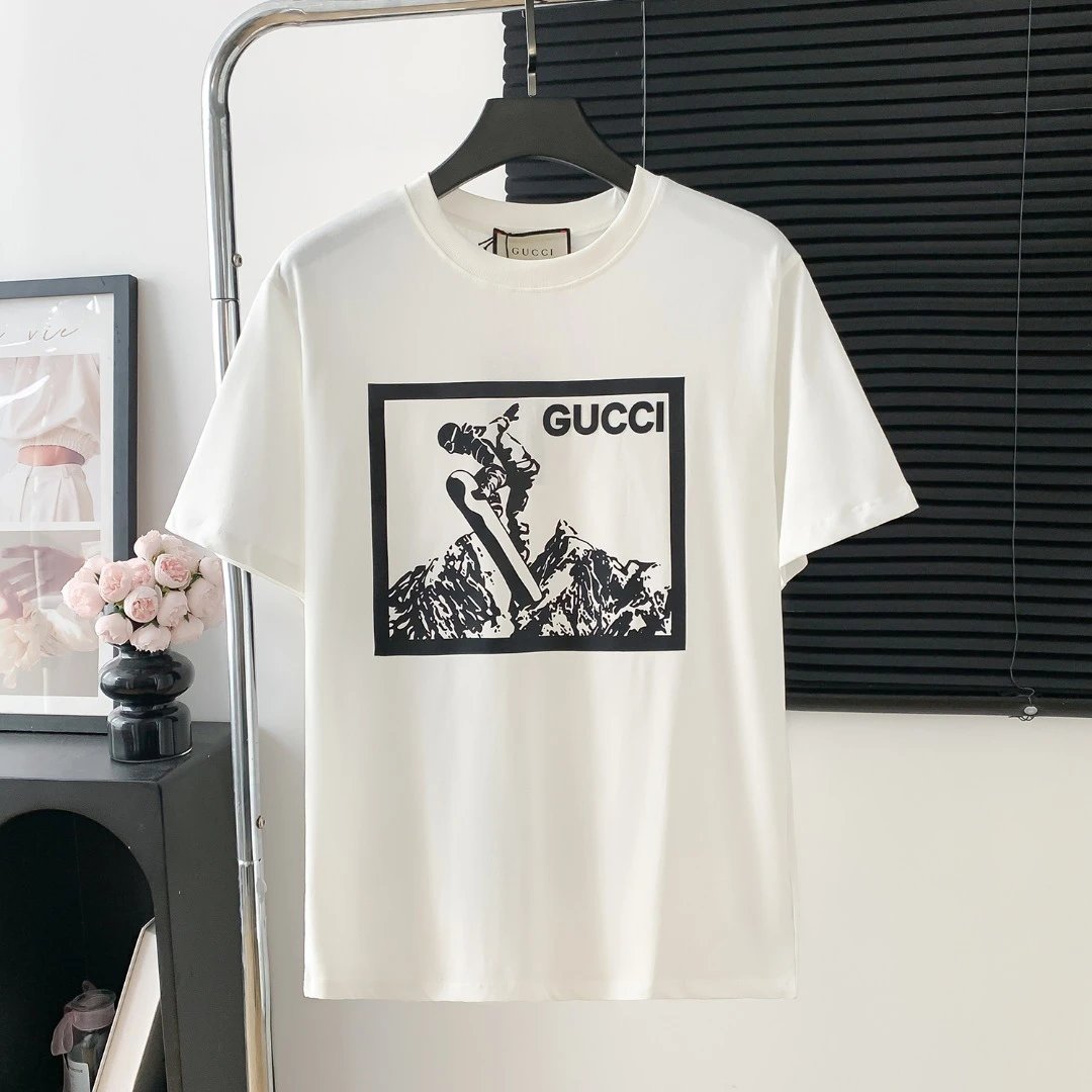 Gucci T-shirt Cartoon Character Print on the Chest logo round Neck Short Sleeve25ss New Pure Cotton Unisex Style T T-shirt OS Loose Fit Base Shirt Half Sleeve T-Shirt Top Half Sleeve