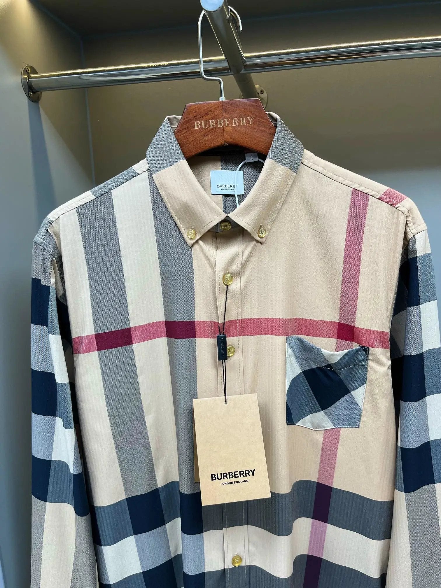 Burberry Shirt Classic Plaid Unisex Village Shirt Casual Versatile