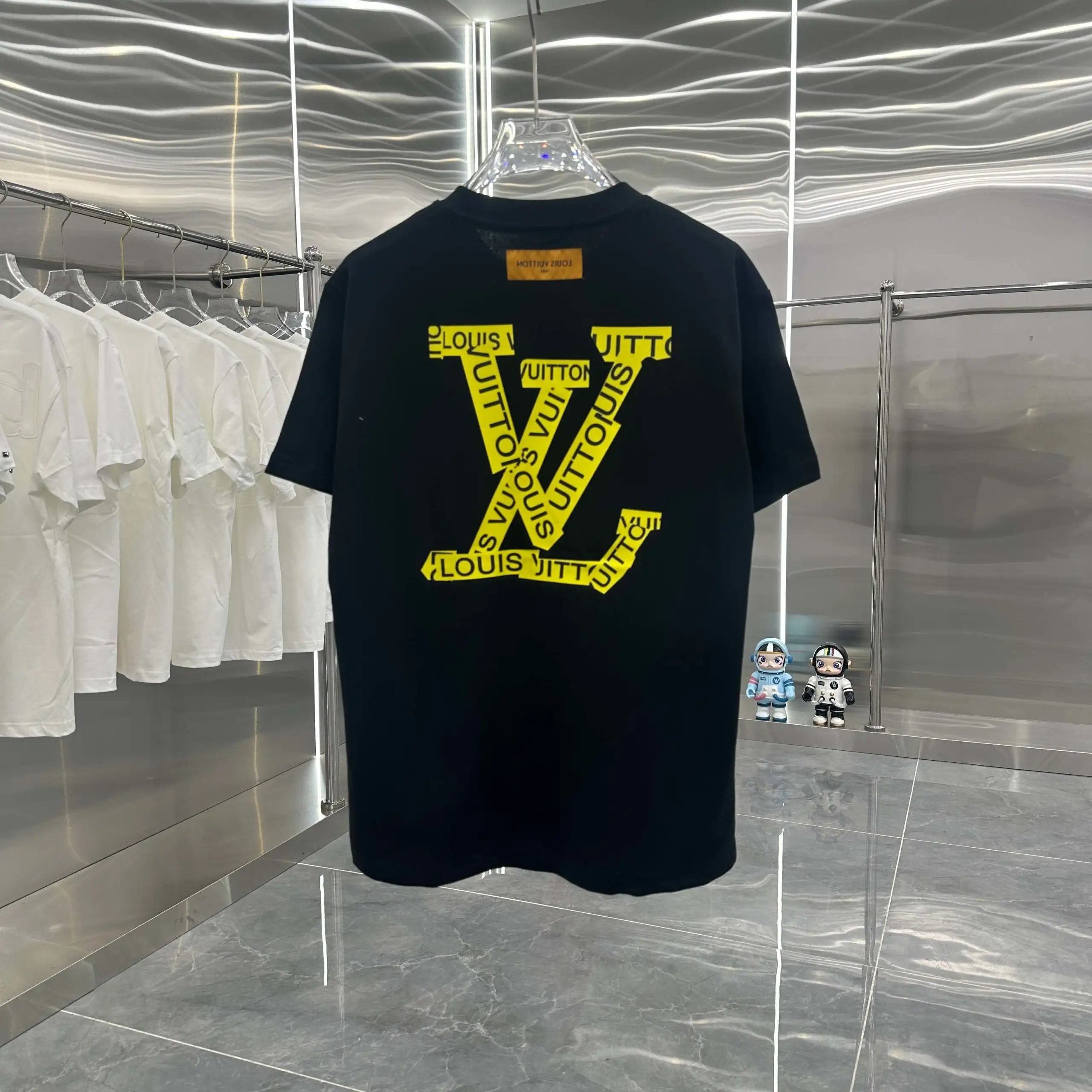Louis Vuitton LV T-shirt Yellow tape print on the back logo round Neck Short Sleeve25ss New pure cotton T Unisex T-Shirt OS Loose Fit Base Shirt Top Half Sleeve T-Shirt