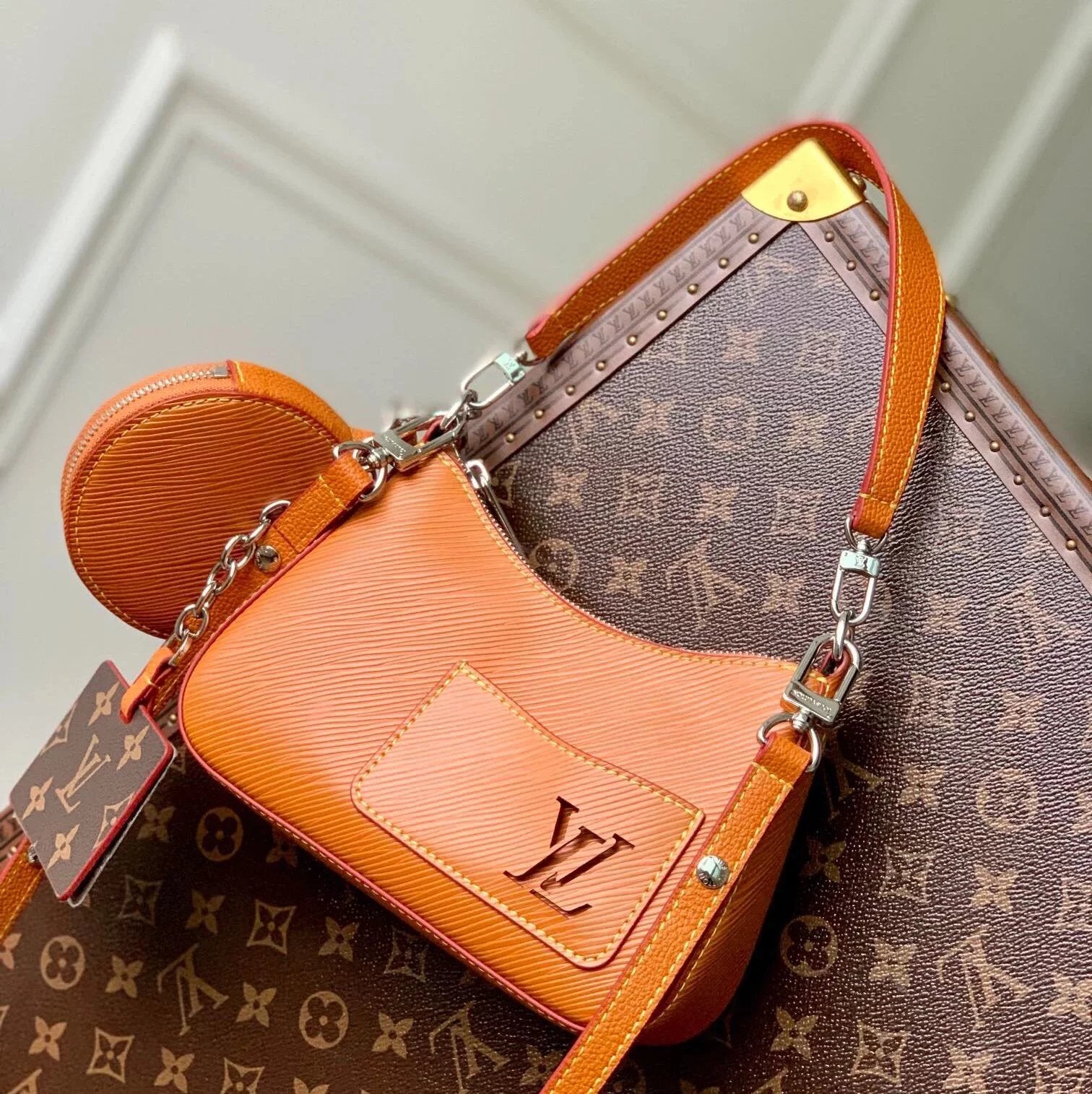 Louis Vuitton LV Women's Bag Top version 【Overseas Inspection-Free Edition】M21091M20999M20998Water Ripple Series MARELLINI Handbag Messenger Women's Bag Three-in-One Croissant Moon Bag Mahjong Bag Shoulder Bag Messenger Bag Handbag Hand Bag
