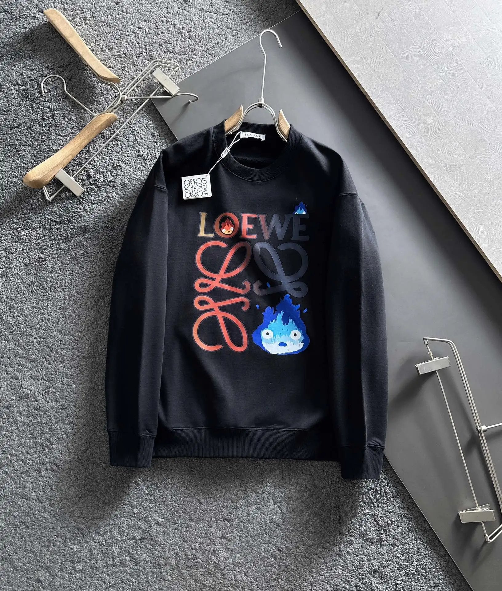 LOEWE Hoodie Fire Spirit Print on the Chest logo Round Neck Sweatshirt Jacket OS Loose Fit Pullover Cotton Long Sleeve Unisex Base Shirt Sports Casual Top