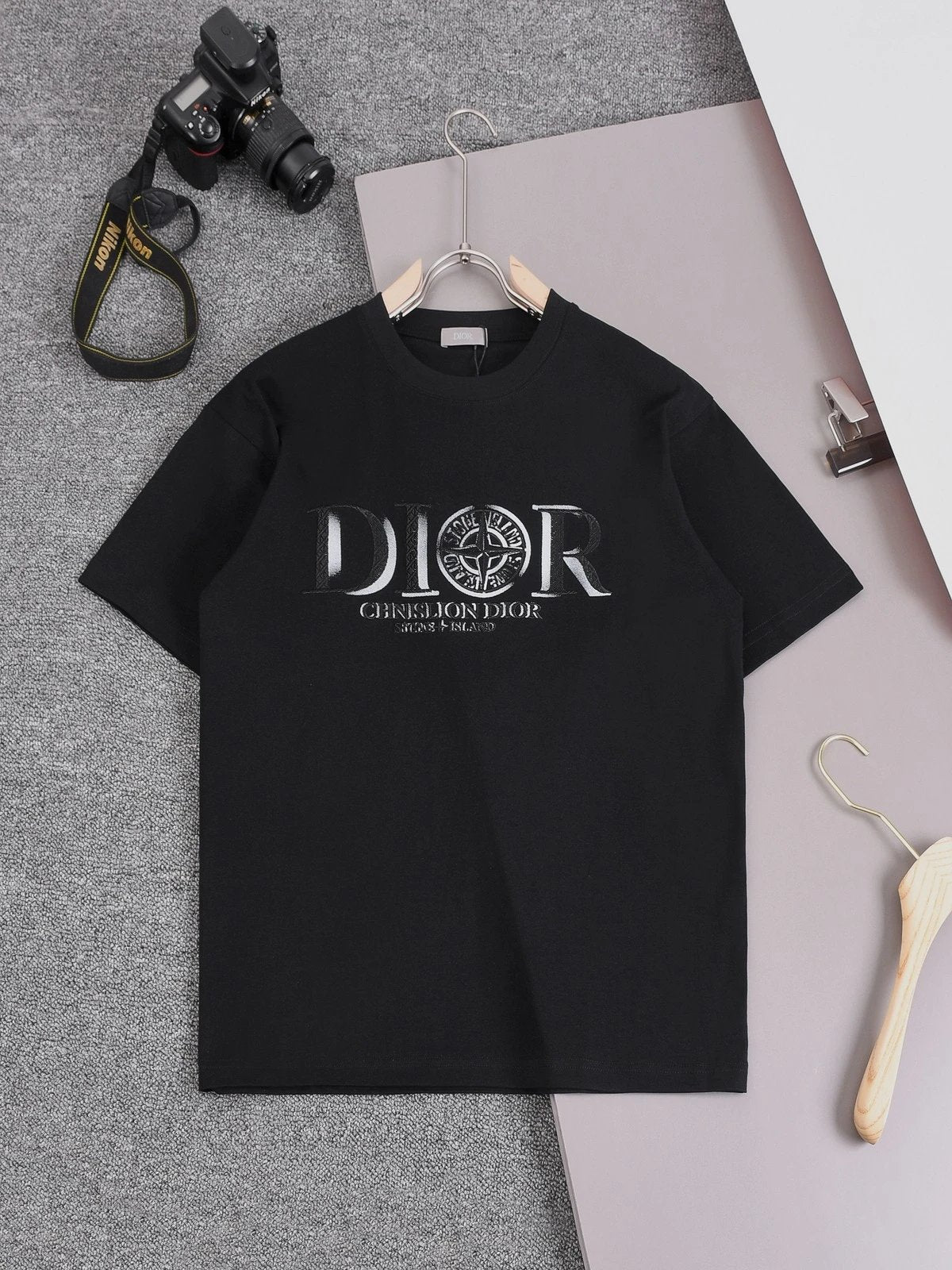 Dior T-shirt 3D Embroidery logo round Neck Short Sleeve25ss New Pure Cotton Unisex Style T Casual T-Shirt Base Layer Shirt OS Loose design