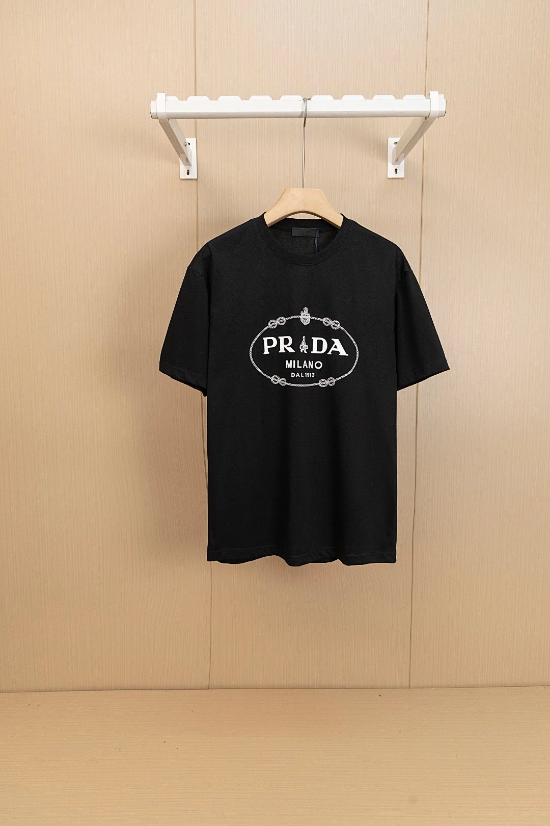 PRADA T-shirt Chest Print logo round Neck Short Sleeve25ss New Pure Cotton Unisex Style T T-shirt OS Loose Fit Base Shirt Top Half Sleeve T-Shirt
