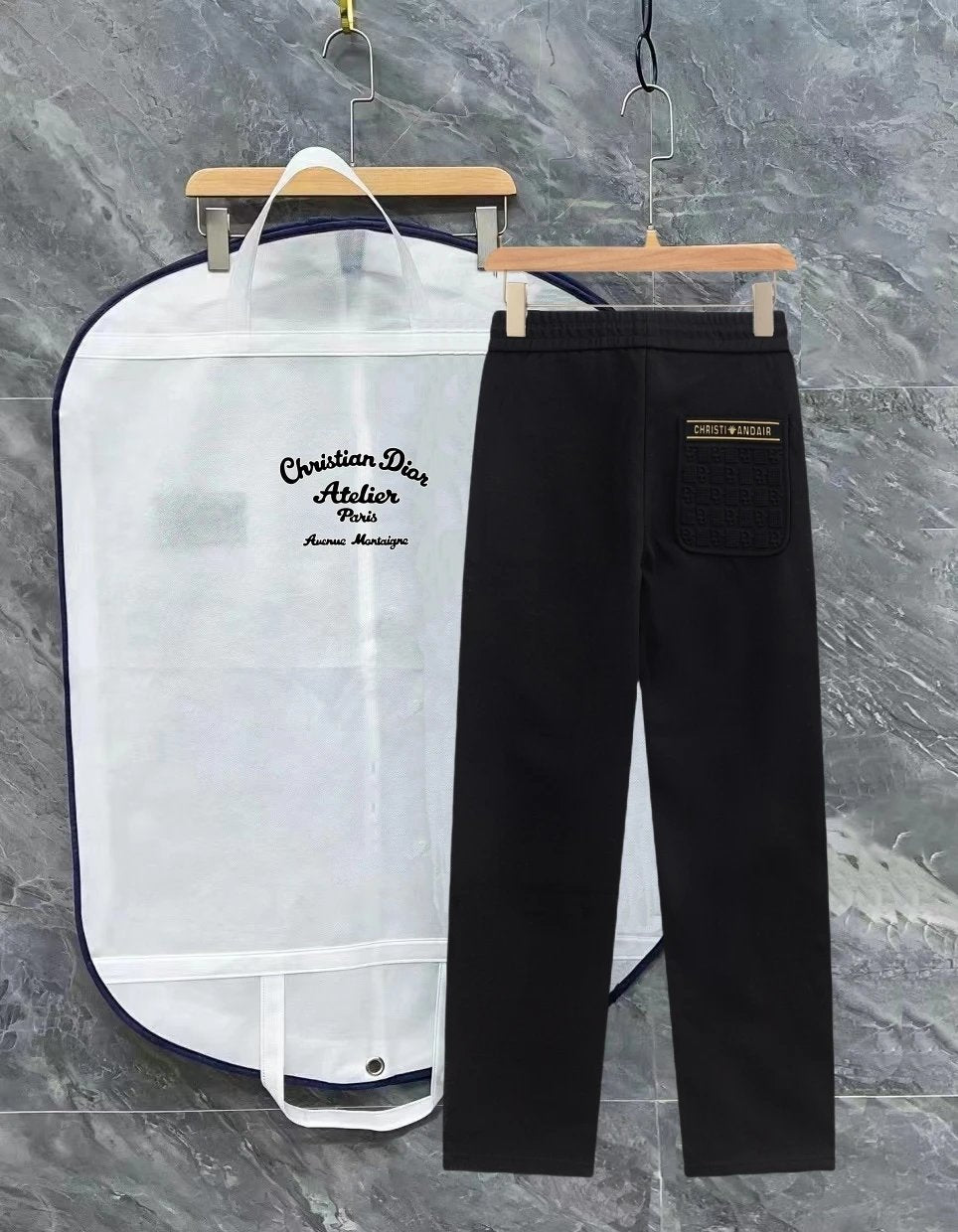 Dior Sweatpants Three-Dimensional logo Straight Leg Sweatpants Sports Pants Autumn Unisex Long Pants Drawstring Winter Loose Plus Size