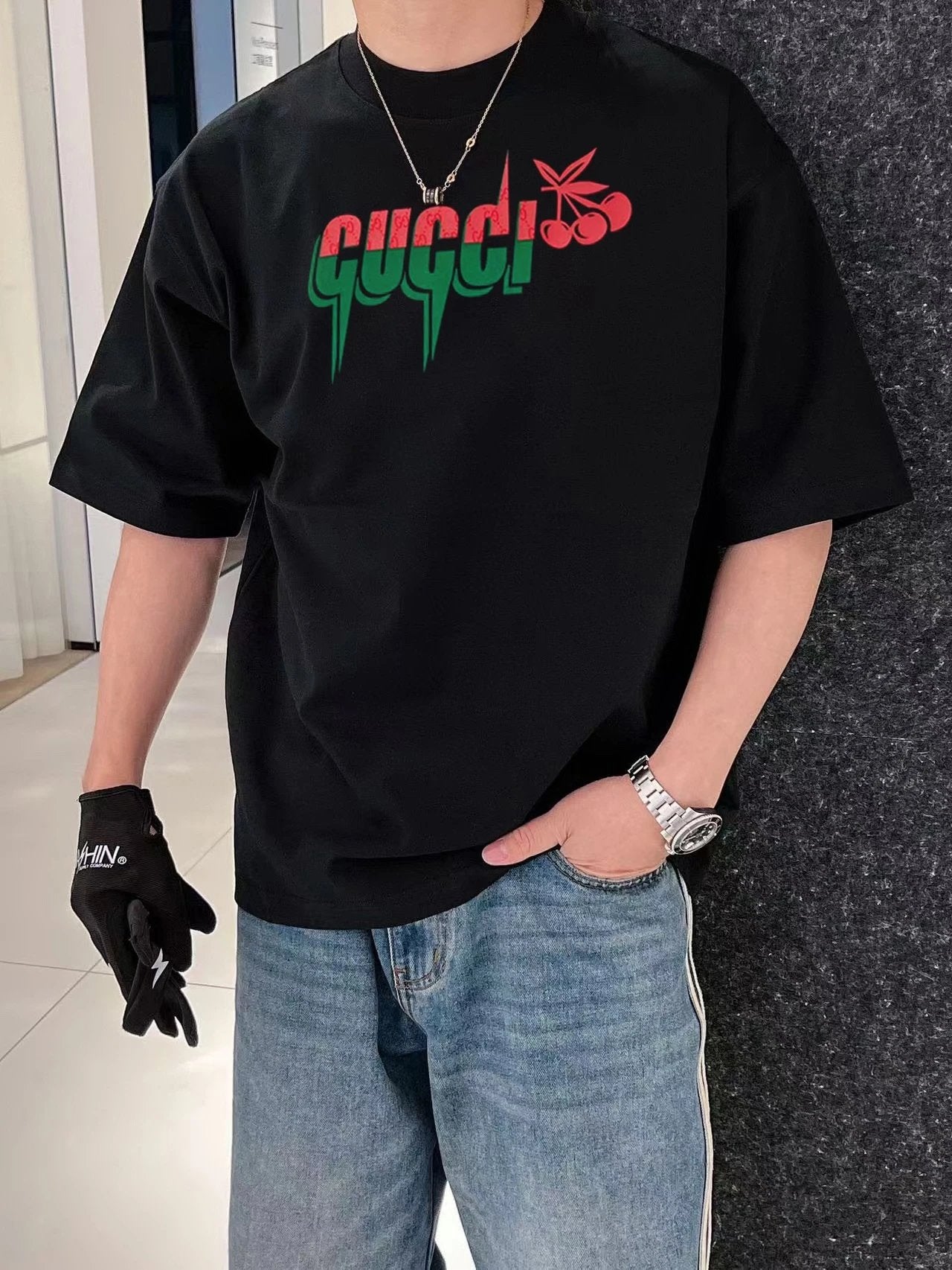 Gucci T-shirt Classic Cherry Resin Thick Plate Print logo round Neck Short Sleeve25ss New Pure Cotton Half-Sleeve Top Unisex T Casual T-Shirt Base Layer Shirt OS Loose design