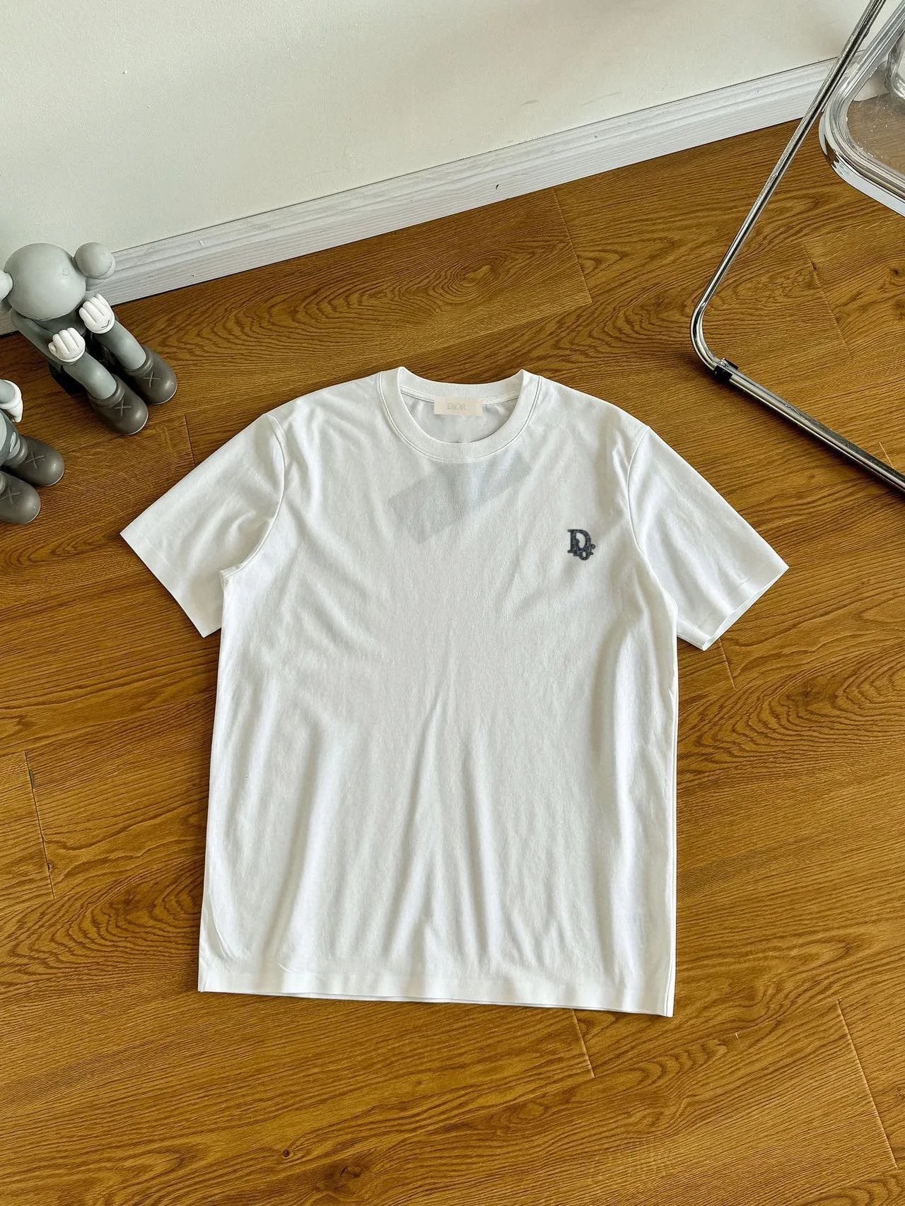 Dior T-shirt Chest Letter Embroidery logo round Neck Short Sleeve25ss New pure cotton T Unisex T-Shirt OS Loose Fit Base Shirt Top Half Sleeve T-Shirt