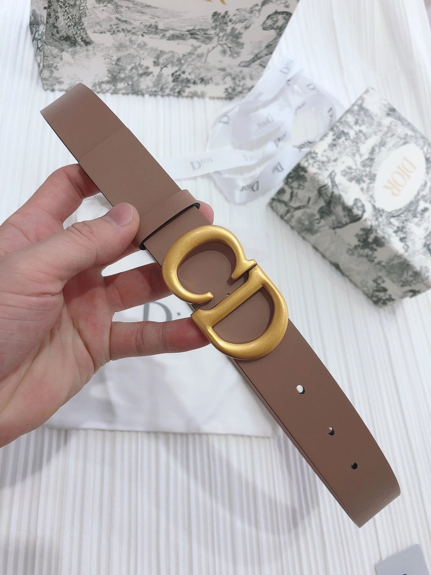 Dior Belt Top version Original Order Belt Genuine Cattlehide Leather Surface Belt Women's Belt Double-Sided Head Layer Cowhide Universal Business Women's Belt Women's Business Casual Belt Belt Women's High-End Belt2.0.3.0