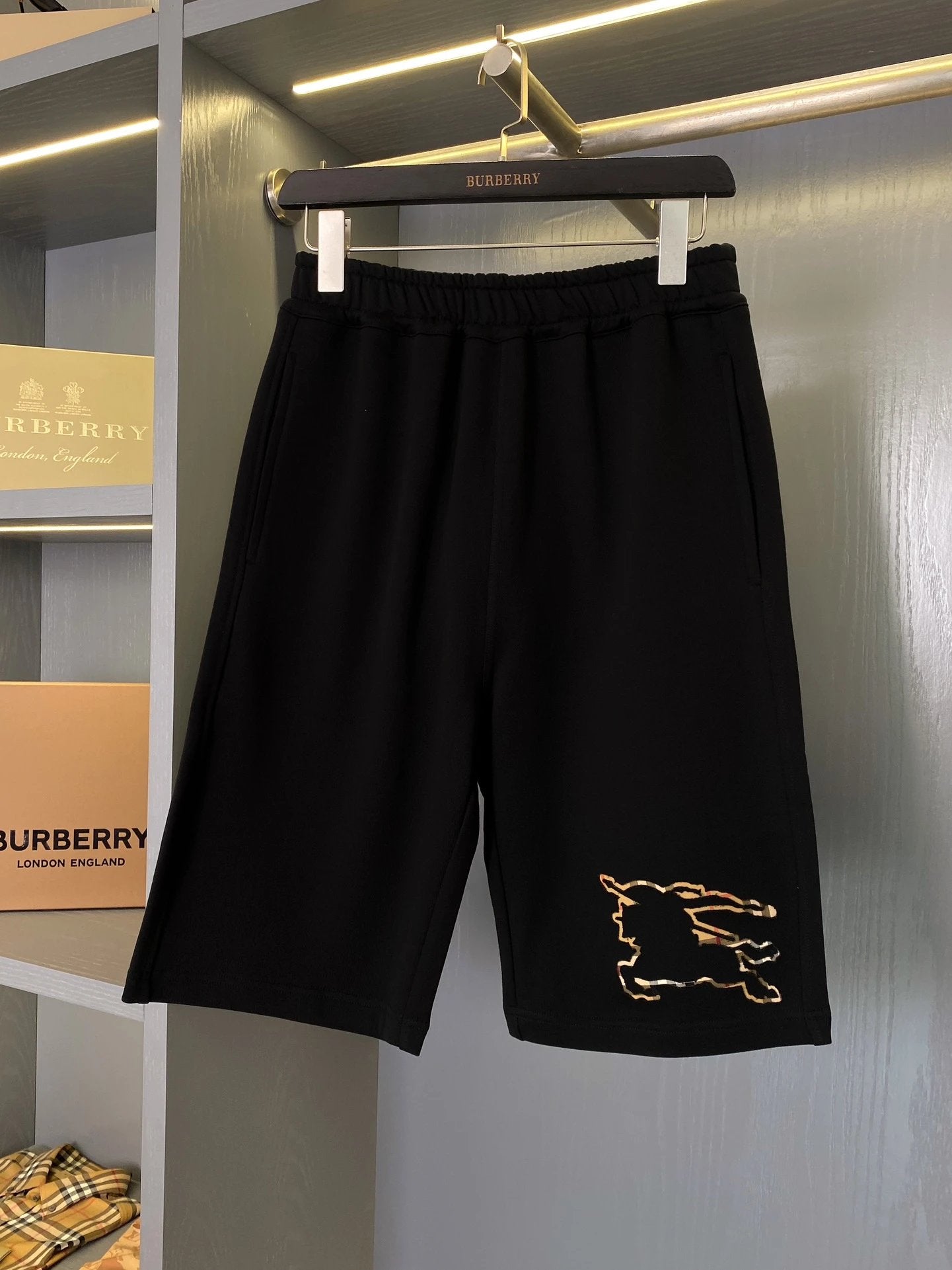 Burberry Shorts Equestrian Knight Logo logo Five-point Shorts25ss New Drawstring Casual Summer Pants5Two-in-One Casual Sweatpants for Men and Women, Pure Cotton Joggers