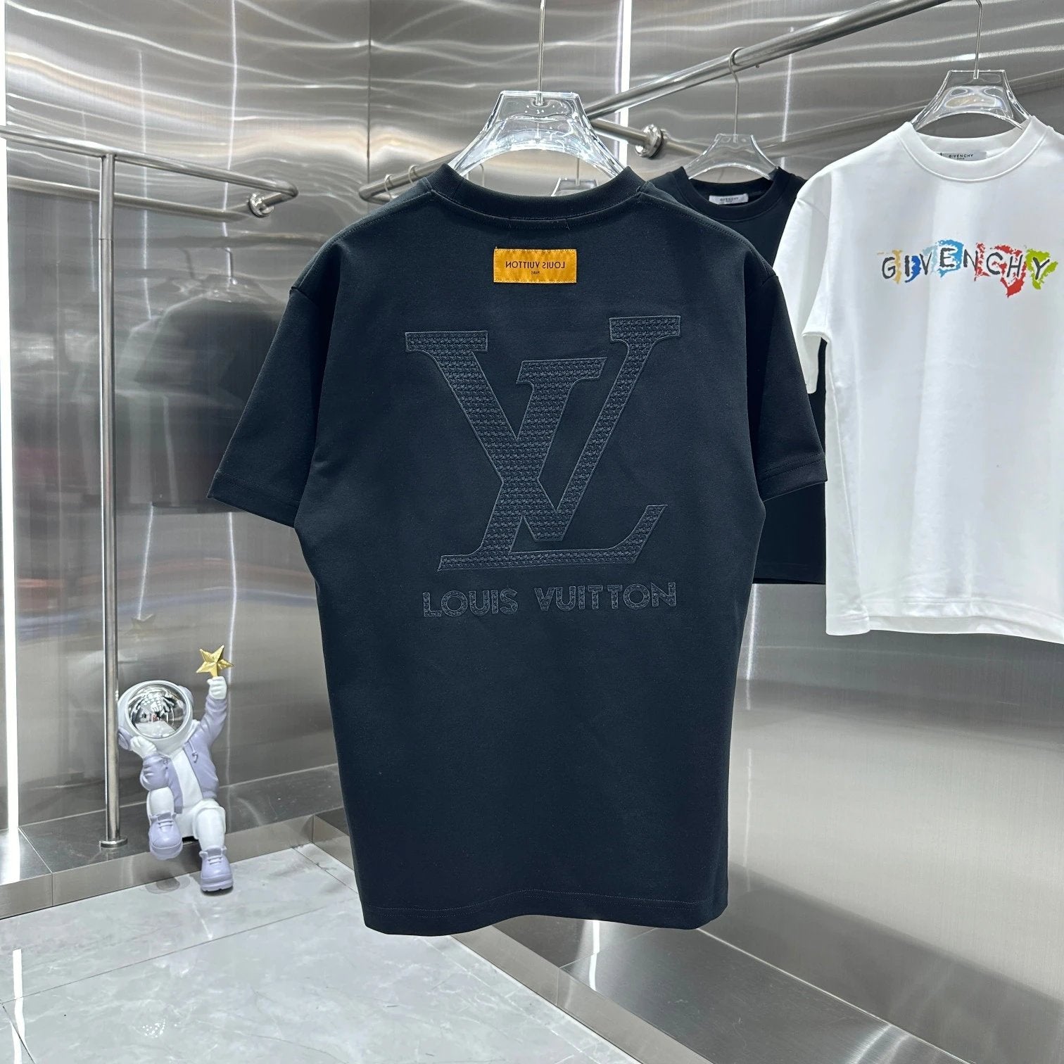 Louis Vuitton LV T-shirt Back Cross Stitch Embroidery logo round Neck Short Sleeve25ss New Pure Cotton Unisex Style T T-shirt OS Loose Fit Base Shirt Top Half Sleeve T-Shirt
