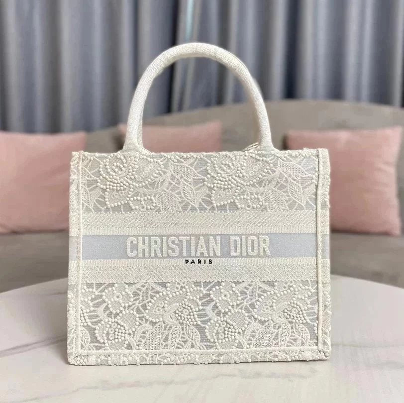 Dior Women's Bag Top version 【】D Aoxin Lace Tote Bag Dio.rMiniBooktote White Lace Shopping Bag Tote Tote Bag Mummy Bag Beach Bag Vegetable Basket Bag Shopping Bag Computer Bag