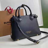 Burberry Women's Bag Top version TheBanner Small Size House Plaid Leather Banner Handbag Banner Women's Bag Cowhide Leather Single-Shoulder Bag Handbag Star Style