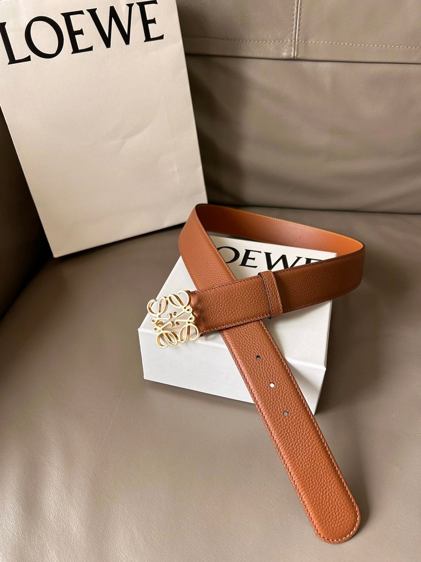 LOEWE Belt Top version Belt Genuine Cattlehide Leather Surface Original Single Original Single Double-Sided First Layer Original Cowhide4.0Men's Leather Belt Man's Belt Men's Belt Business Casual Pants Belt Men's Business Casual Belt Belt Men's High-End B