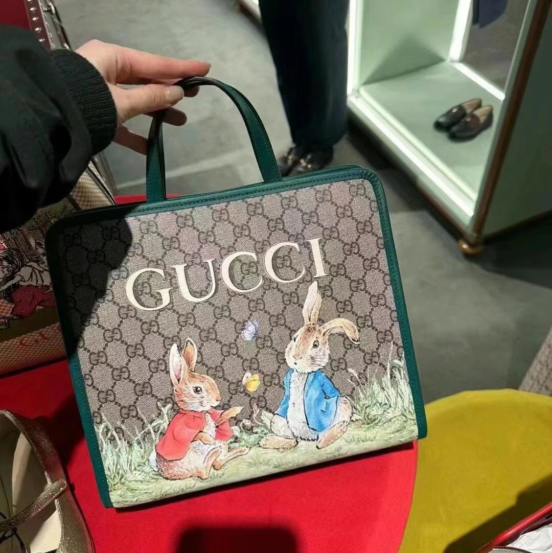 Gucci Women's Bag Top version 【**Version】2023New Children's Printing Series Tote Bag Pink Jason Pattern2024New Children's Bags Tote Package Vegetable Basket Bag605614New Sausage Dog Bichon LADYBIRD