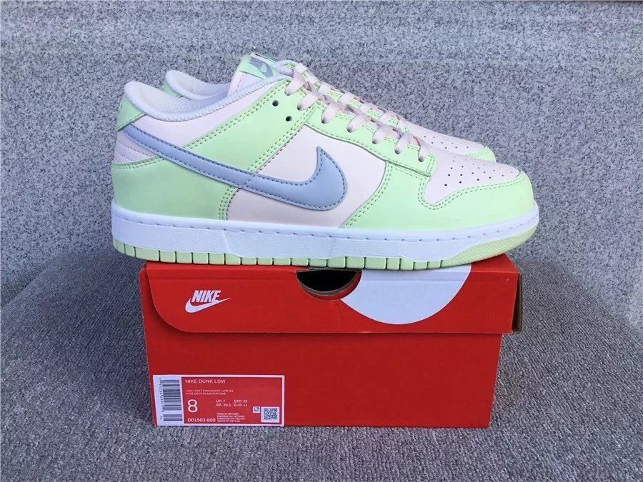 Nike Dunk Low shoes