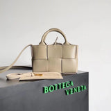 Bottega Veneta Women's Bag Top version 【Surrogate Shopping Edition】2023Spring and Summer New Super Mini Tote Bag20cmDandytote Vegetable basket Arco Woven bag intreccio New Woven Tote Bag mini Small Tote Super Mini Tote Bag Mobile Phone Bag Handbag Messeng