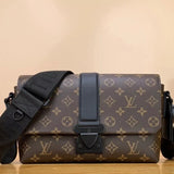 Louis Vuitton LV Men's Bag Top version 【Tax-Free Version】2023New Men's Postman Series Black Warrior Messenger Bag M46794M23471S-Cape Crossbody Men's Bag Shoulder Bag Crossbody Bag Magnetic Snap Men's Backpack Messenger Bag Men