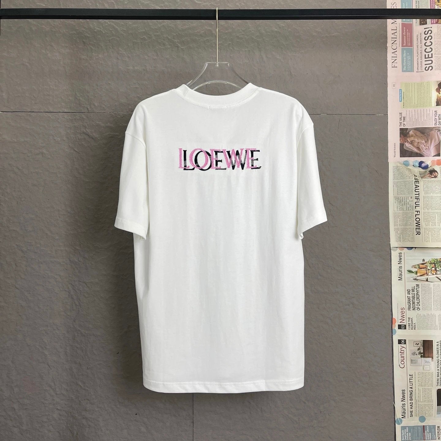 LOEWE T-shirt Back Color-Block Ghost Letter Print logo round Neck Short Sleeve25ss New Pure Cotton Unisex Style T T-shirt OS Loose Fit Base Shirt Half Sleeve T-Shirt Top Half Sleeve