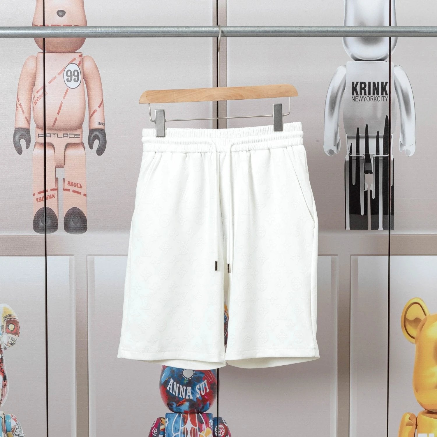 Louis Vuitton LV Shorts Classic3D Jacquard Logo logo Five-point Shorts25ss New Drawstring Casual Summer Pants American Style5Two-in-One Casual Sweatpants for Men and Women, Pure Cotton Joggers