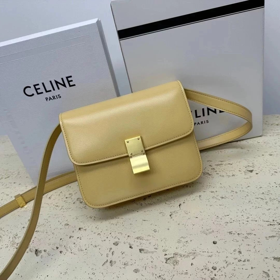 Celine women's bag Top version 【Original Surrogate Shopping Grade】Classic ClassicBox Package Square Bag Stewardess Bag TRIOMPHE Arc De Triomphe box Bag Flap Bag Shoulder Bag Messenger Bag New Women's Bag Teen18.5cm Small Size192532Medium24cm88007