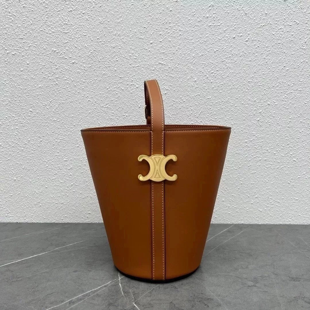 Celine women's bag Top version 【Original Leather Surrogate Shopping Edition】2022Autumn and Winter DansParis Series Handbag New Women's Bag Arc De Triomphe Bucket Bag Cattle Leather Bag Crossbody Bag Shoulder Bag Bucket Bag Vegetable Basket Shopping Bag