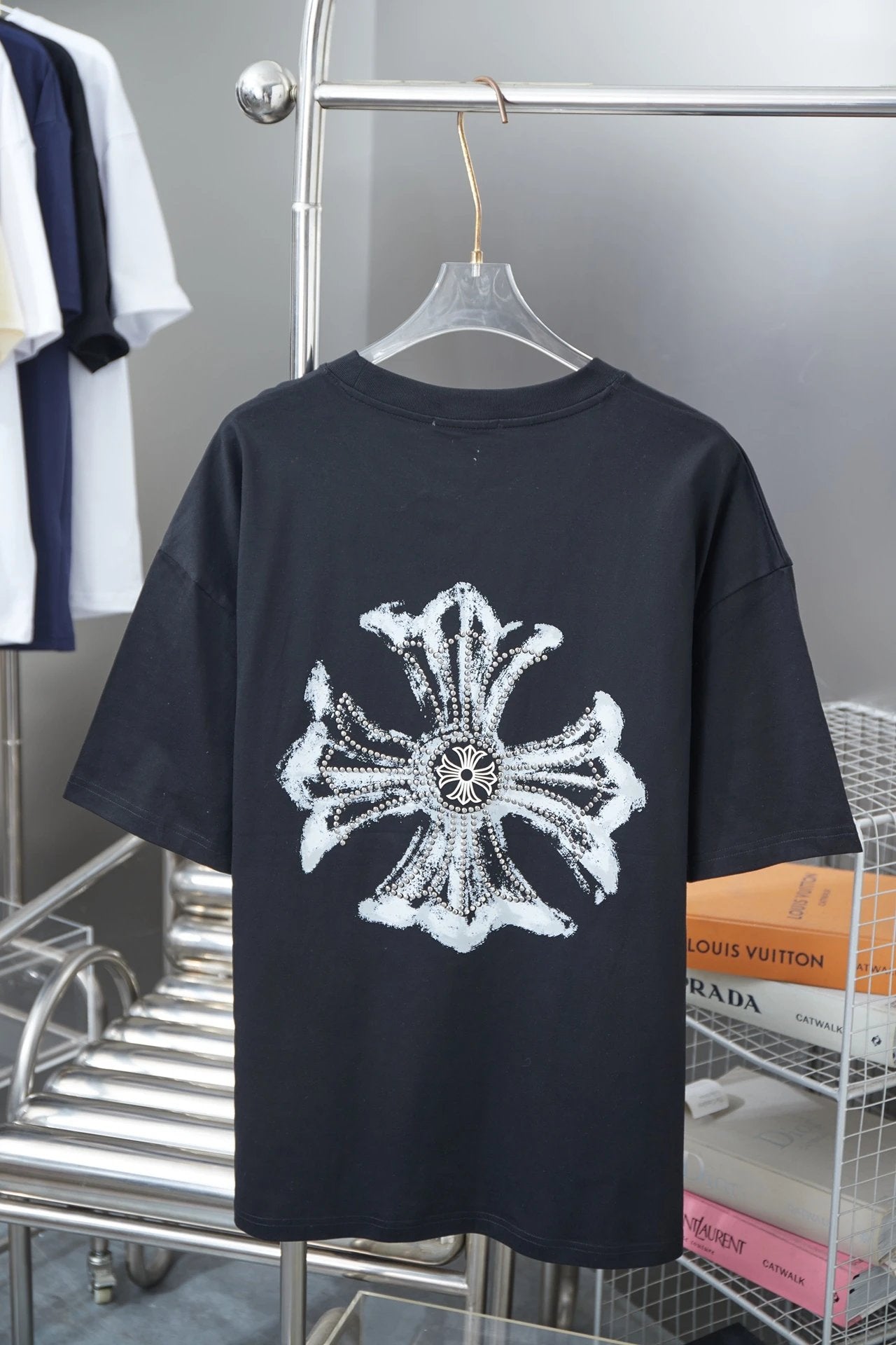 Chrome Hearts T-shirt 25SS Early Spring New Style Horseshoe Print Rhinestone Short Sleeve Round Neck Pure Cotton Unisex T T-shirt OS Loose Fit Base Shirt Short Sleeve Top T-Shirt