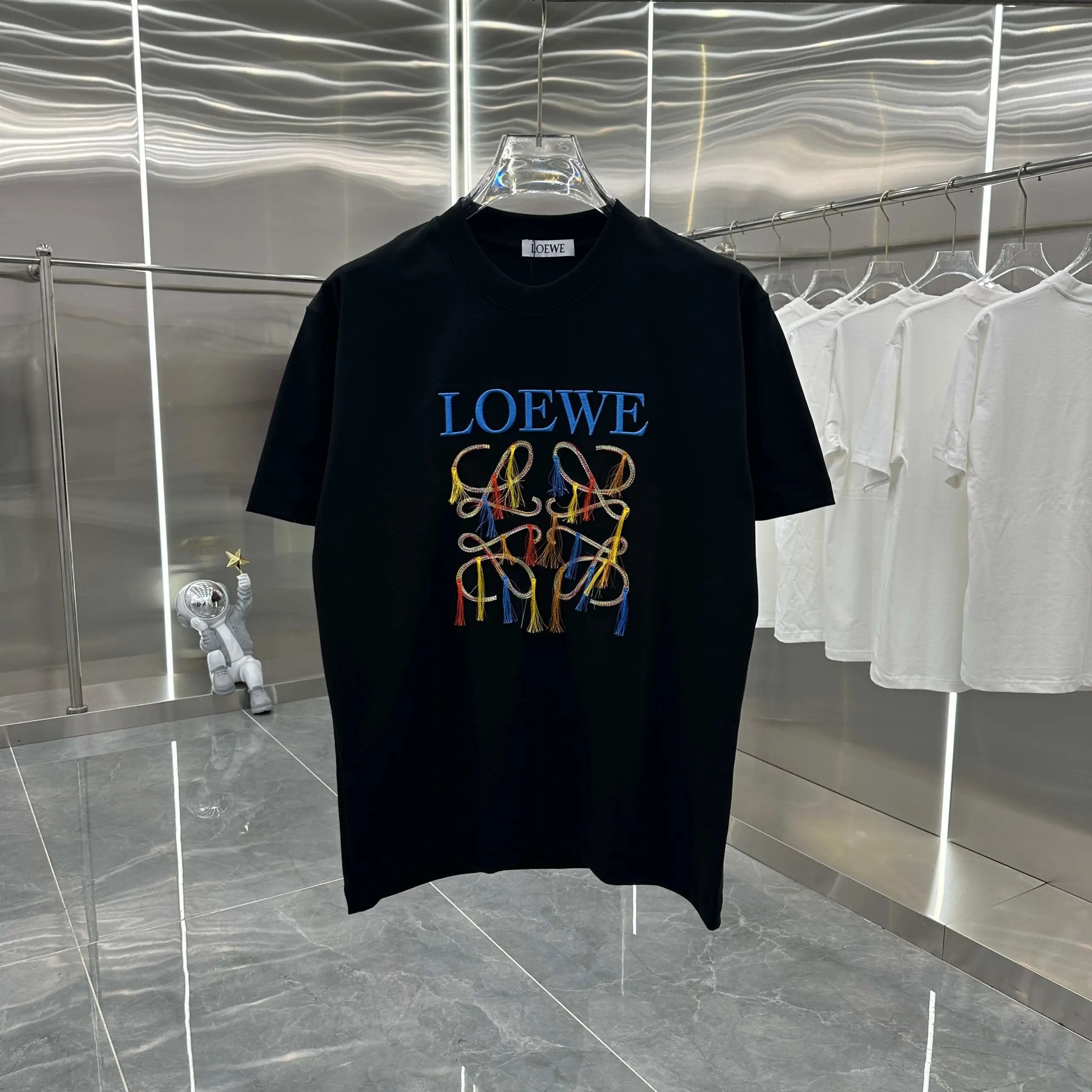 LOEWE T-shirt Chest Letter Emblem Embroidery logo round Neck Short Sleeve25ss New pure cotton T Unisex T-Shirt OS Drop Shoulder Loose Fit Base Shirt Top T-Shirt Short Sleeve