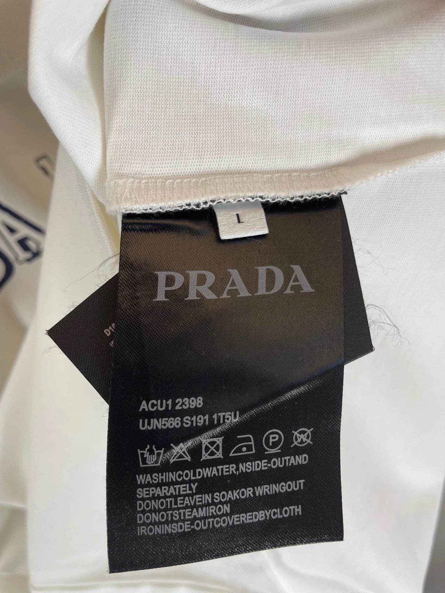 PRADA T-shirt Vintage Logo Print on Chest logo round Neck Short Sleeve25ss New Pure Cotton Women's Style T Casual T-Shirt Base Layer Shirt OS Loose Fit Half Sleeve Top Plus Size
