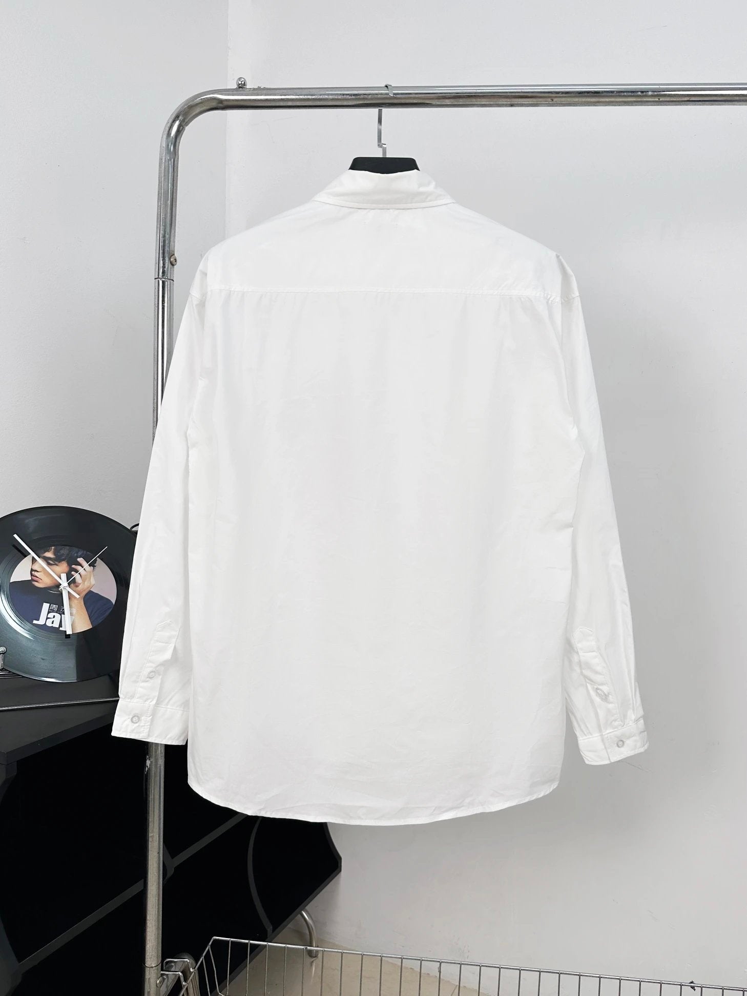 Burberry Shirt Label Appliqué Pure White Cotton Poplin Long Sleeve Shirt Casual Loose Versatile Blouse Os Unisex Cardigan with Various Styles24ss Autumn and Winter New Products