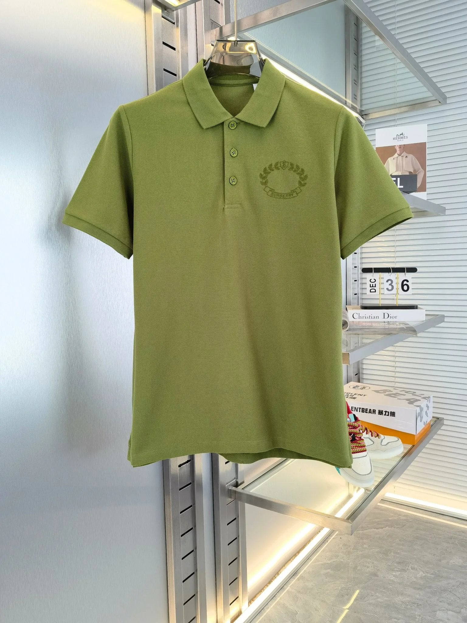 Burberry T-shirt Chest Ring Letter Pattern logo Embroidery POLO Shirt Lapel Short Sleeve25ss New Unisex Commuter Short Sleeve Summer Loose Fit T Business Shirt Plus Size T-Shirt