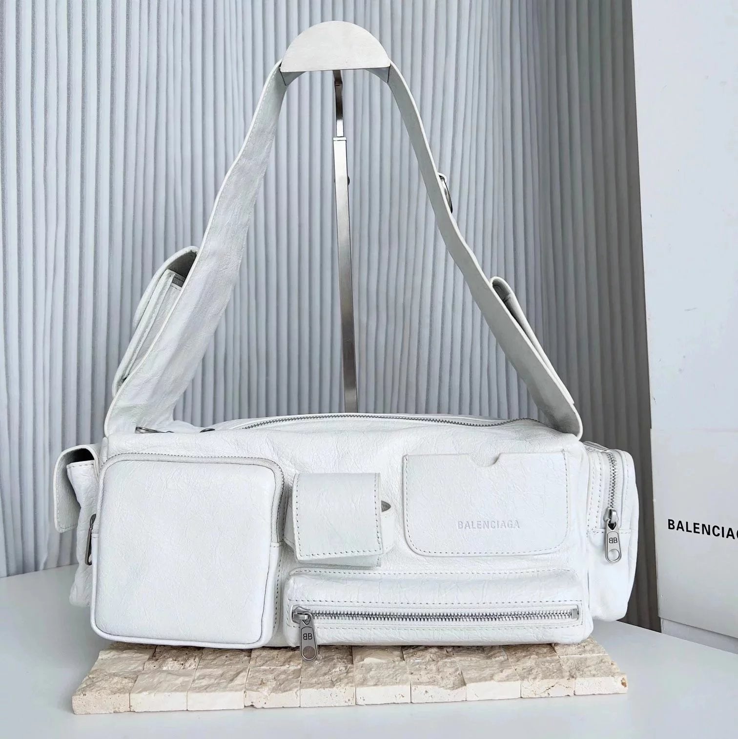 Balenciaga Bag Top version 【Premium Ceiling Quality】gasuperbusy Series Fried Street Essential Product Sheepskin Material Retro Workwear Pocket Bag Large Pocket Tote Bag Backpack Retro Workwear Handbag