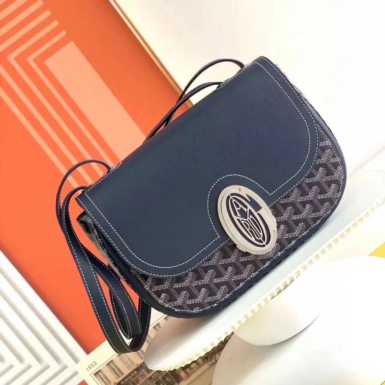 Goyard Bag Top version 2022Latest Limited Edition Commemorative Ladies233Canvas and Cowhide Stitching Women's Bag Metal Buckle Bag Shoulder Crossbody Shoulder Tote Dark Blue25cm