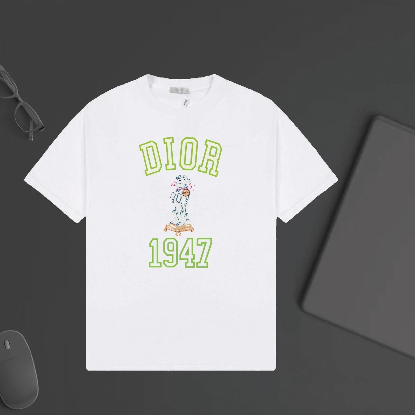 Dior T-shirt Cartoon Letter Pattern Print on Chest logo round Neck Short Sleeve25ss New Pure Cotton Unisex Style T T-shirt OS Loose Fit Base Shirt Half Sleeve T-Shirt Top Half Sleeve