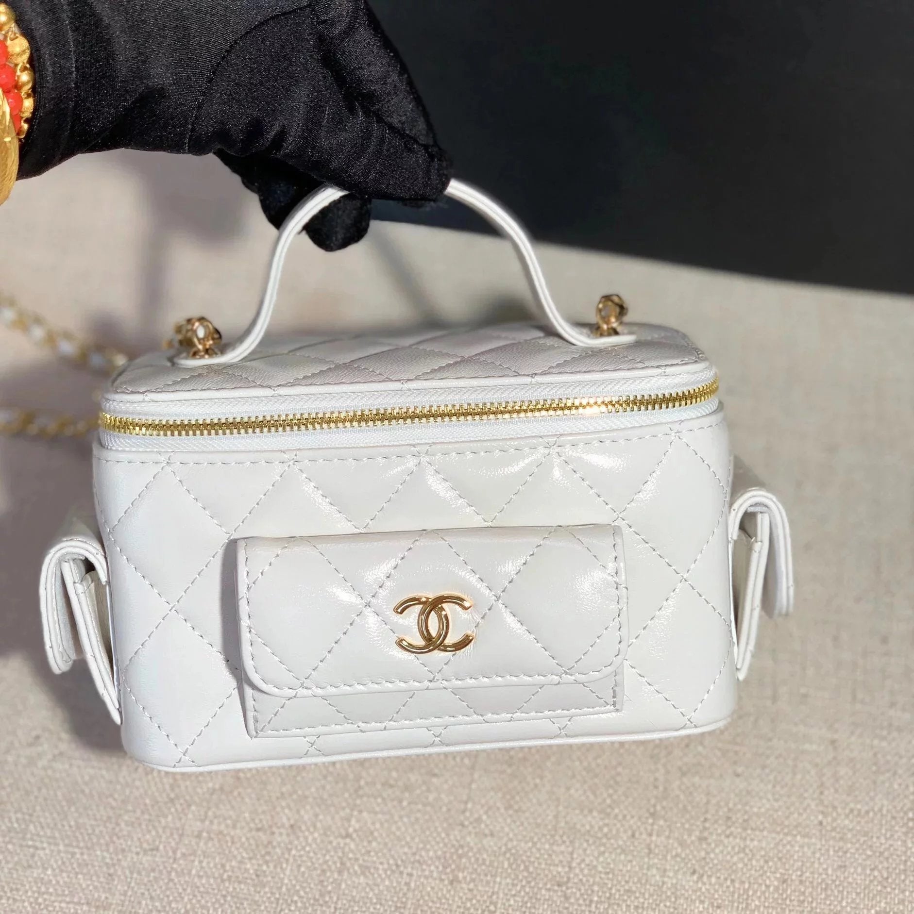 Chanel Women's Bag Top version 【Premium Edition】2022Autumn and Winter New Chain Cosmetic Bag22kvanitycase Special Edition Box Bag Long Chain Bag Handbag Shoulder Bag Messenger Bag Mirror Cosmetic Bag Box Bag Women's Bag