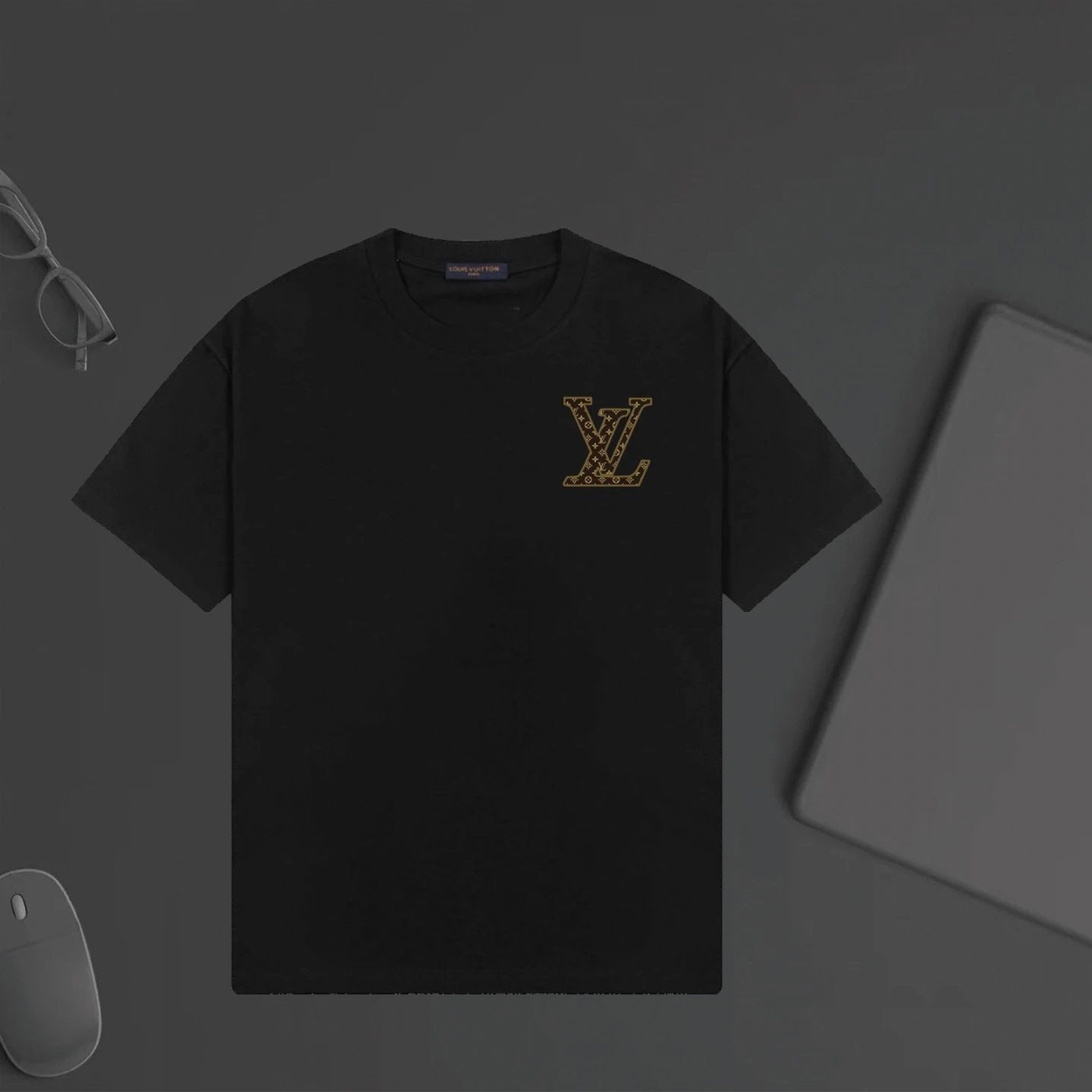Louis Vuitton LV T-shirt Chest Letter Print logo round Neck Short Sleeve25ss New pure cotton T Unisex T-Shirt OS Loose Fit Base Shirt Top Half Sleeve T-Shirt