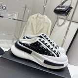 Chanel Shoes High Quality Latest Platform Biscuit Half Slippers Currently Super Popular Biscuit Shape Shoes，Special Shape，Very Recognizable，Slimming longer leg，Absolute Strength，Very Comfortable to Wear，Gao Yan