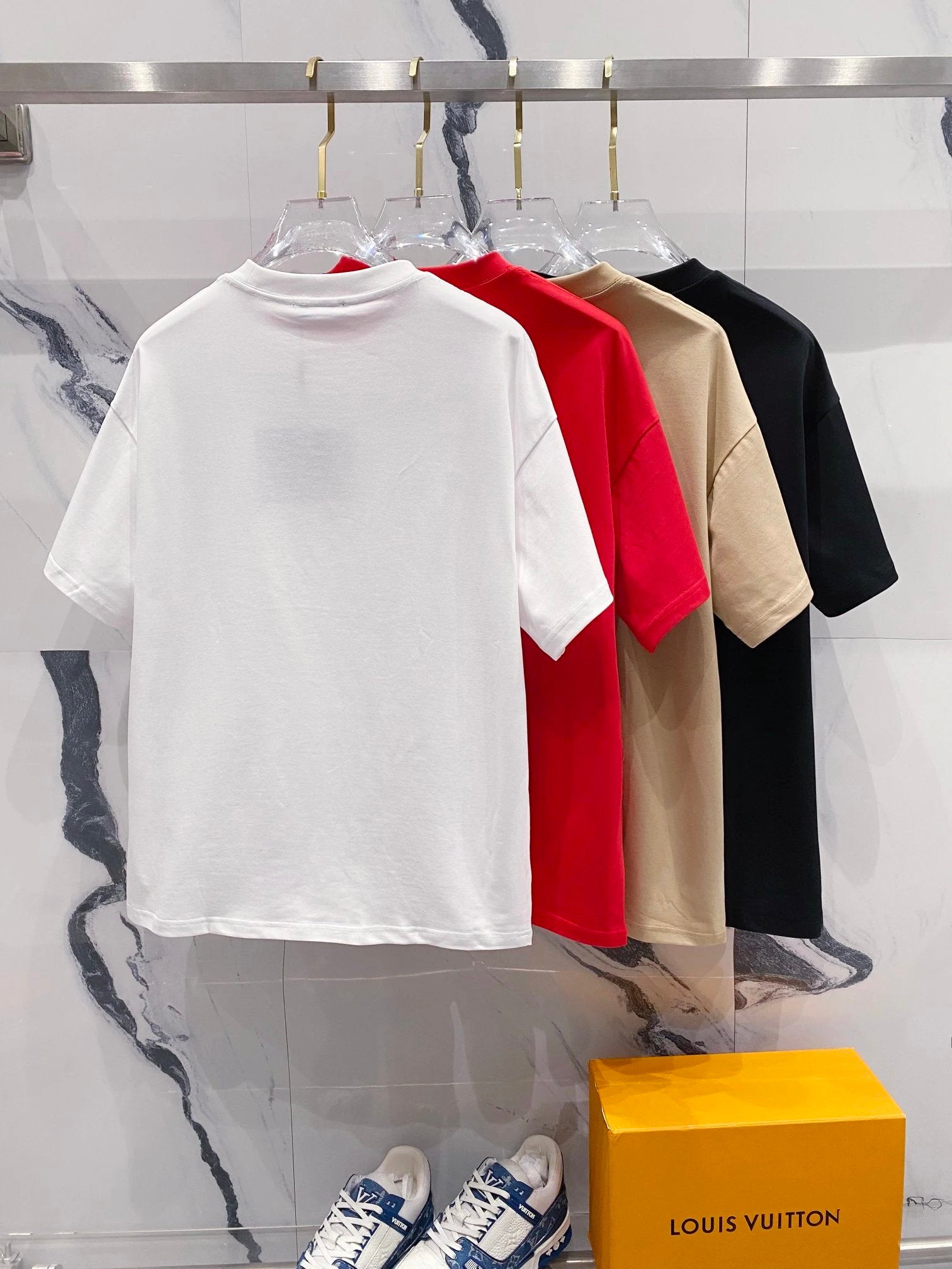 PRADA T-shirt Simple Silicone Three-Dimensional Letter Small Icon LOGO Design round Neck Short Sleeve Cotton Men and Women Same Style T T-shirt OS Loose Fit T-Shirt Casual Simple Base Shirt