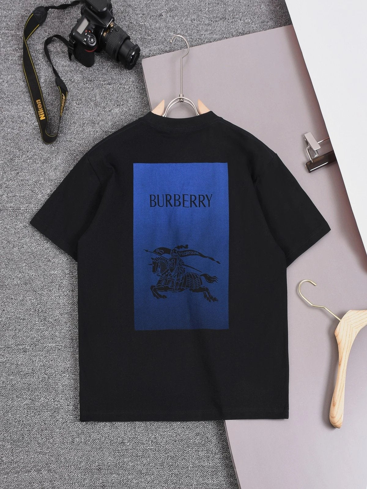 Burberry T-shirt Letters logo Gradient Crew Neck Short Sleeve25ss New Pure Cotton Unisex Style T T-shirt Base Shirt Tee Shirt OS Loose design