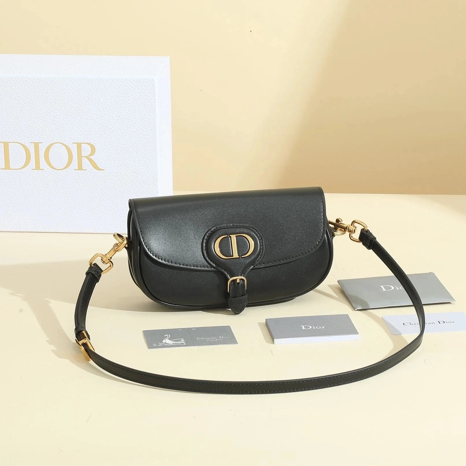 Dior Women's Bag Top version 【Maximum Version zp Level】New Bobby Classic Presbyopic Bag bobby Bobbi Saddle Bag bobbyeast-west Underarm Bag Selenodont Bag Moon Bag bobby Underarm Bag Shoulder Bag Crossbody Bag