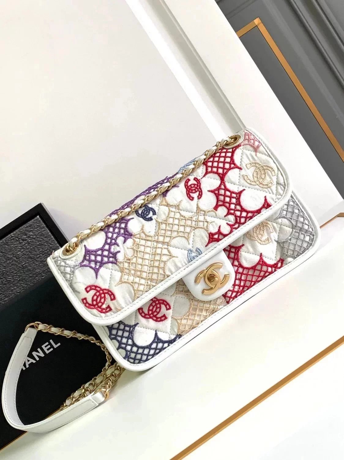 Chanel Women's Bag Top version Limited Grandma New CF Flap Bag Woven Lace Colored Mosaic Women Bag Orange Dreamy Sweet Candy Girl Summer Chain Bag Shoulder Bag Crossbody Bag Underarm Bag