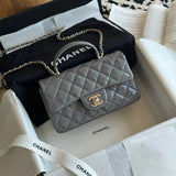 Chanel Women's Bag Top version 【Original Leather with the Highest Quality Version】Small24K Patent Leather Handle Box Bag Cosmetic Bag AS2431Handle CF Bag Doll24KCFminihandle Handle Bag Sheepskin Women's Bag24P Woolen Sequins Flap Bag Mobile Phone Bag Port