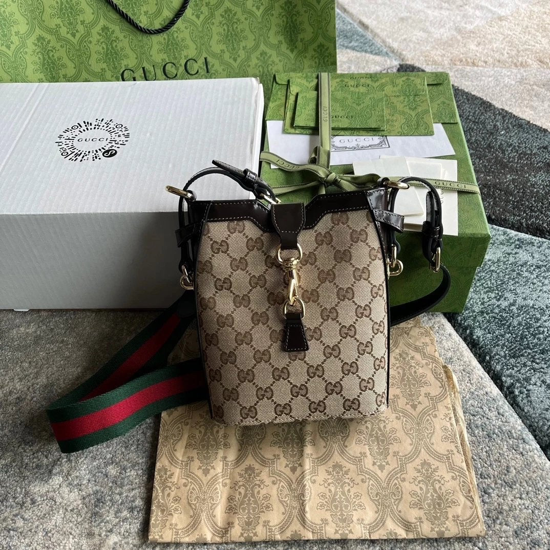 Gucci Women's Bag Top version 【Original Leather High-End Version】2024Early Spring Model Style New【New Product】Mini Bucket Backpack mini Bucket Bag Messenger Bags Presbyopic Small Backpack Mobile Phone Bag New Women's Bag Original Leather Model：782908，7829