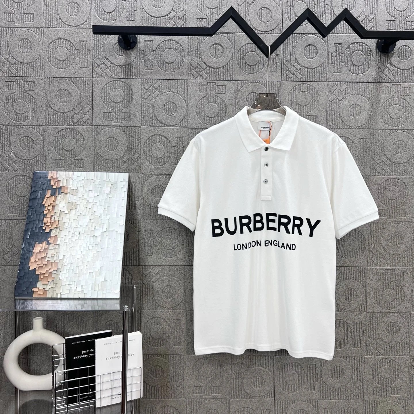 Burberry T-shirt Chest Letter Print logoPOLO Short Sleeve Turn-down Collar Shirt Unisex Summer Loose Fit T Business Commuter Short Sleeve Shirt Plus Size