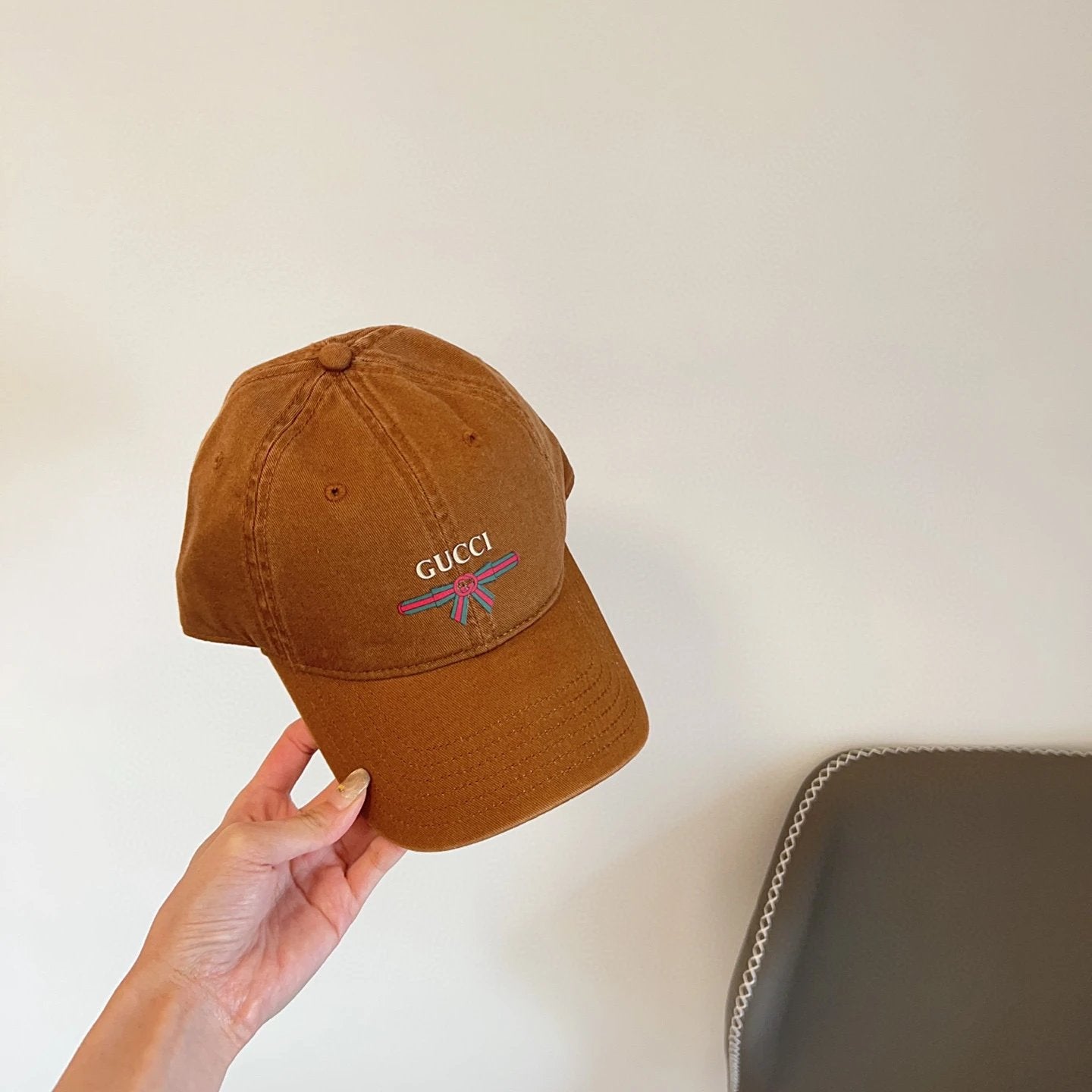 Gucci Hat Bowknot Letters logo Baseball Cap Sunshade Sun Protection Duckbill Cap Unisex Couple Style Large Head Circumference Slimming Face Curved Brim Versatile Sports Hat