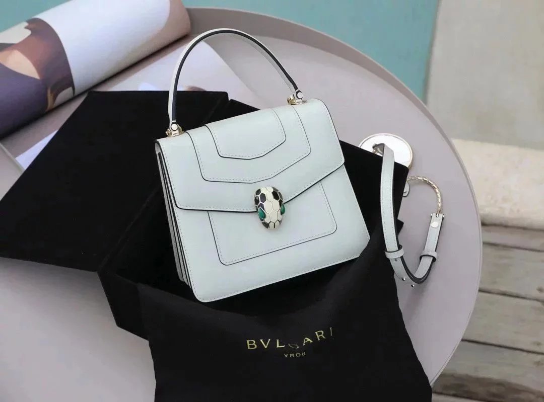 BVLGARI Bag Top version SerpentiForever Pearl White Handbag Cowhide Bag Decorated with a Snake's Head File Holder Chain Bag Portable Shoulder Messenger Bag Women's Bag