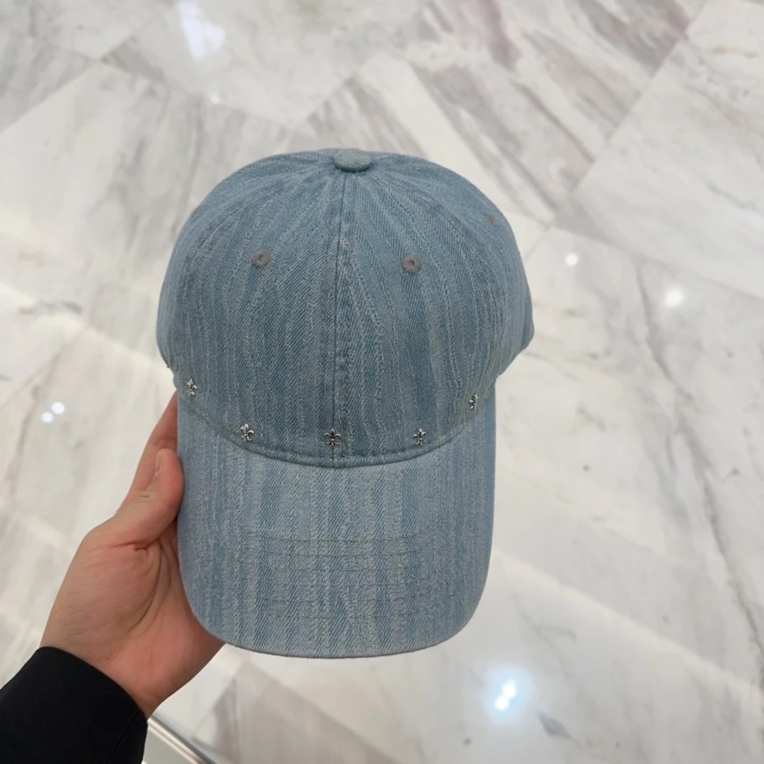 Chrome Hearts Hat Retro tattered jeans logo Baseball Cap Sun Protection Visor Cap Large Head Circumference Versatile Sports Hat Slimming Face Curved Brim Unisex Couple Style