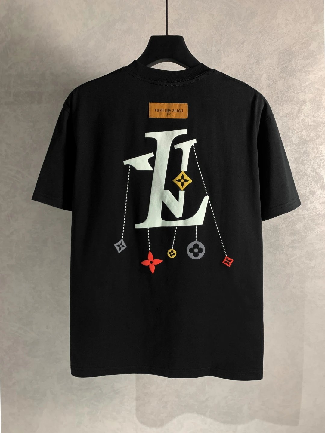 Louis Vuitton LV T-shirt Back Letter Four-Leaf Flower Pattern Print logo round Neck Short Sleeve25ss New Pure Cotton Unisex Style T T-shirt OS Loose Fit Base Shirt Top Half Sleeve T-Shirt